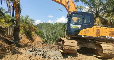 Deru Excavator TMMD Ke-128 Menembus Belantara Ubah Hutan Jadi Akses Harapan Warga Aceh Tamiang