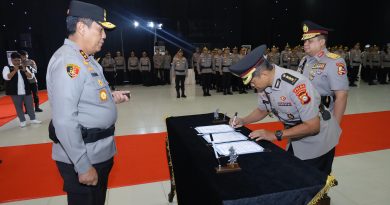 Sertijab Irwasda Polda Sulsel, Kapolda Apresiasi Kinerja dan Sambut Pejabat Baru