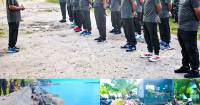 Peduli Lingkungan, TNI Gelar Program Rutin “Jumat Bersih” di Pesisir Pantai