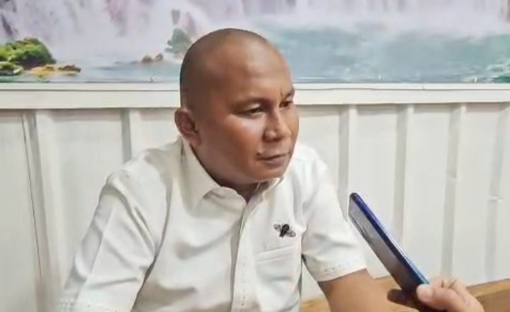 Lurah Padang Masiang Barus Tapteng Berlagak Preman Gebrak Meja Saat Audiensi Bantuan Banjir, Rahmansyah Sibarani: Segera Lakukan Tes Urin!