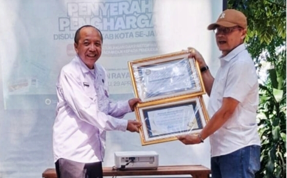 Dinas Pendudukan dan Pencatatan Sipil (Disdukcapil) Kuningan Gencar Memperluas Layani Warga Rentan, Raih 7 Penghargaan.