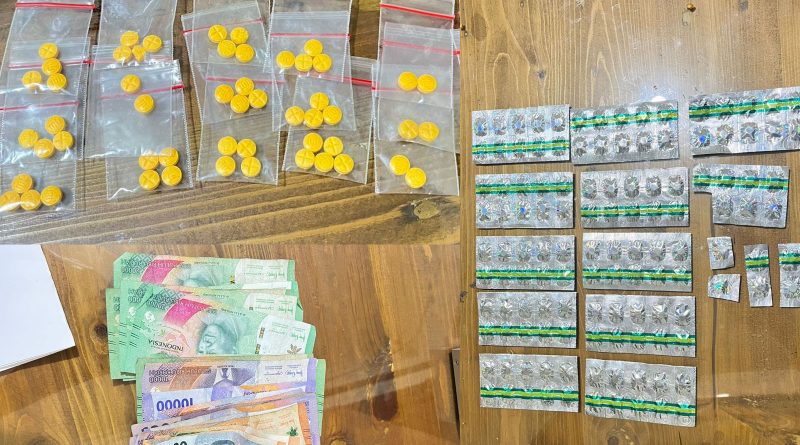Polsek Sepatan Tangkap Bapak dan Anak Pengedar Tramadol di Pakuhaji