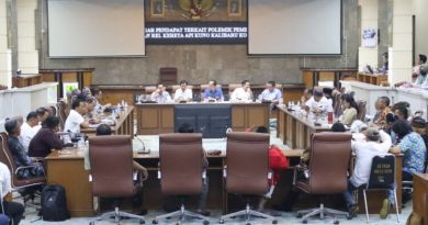 DPRD Kota Cirebon Mediasi Polemik Rel Kereta Sukalila
