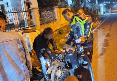 Kasatlantas Polres Pagar Alam AKP Windya Feilena Amankan Tiga Pemuda Dan Motor Akibat Aksi Balap Liar