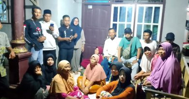 Klarifikasi Kadus dan RT Desa Tanjung Baru Soal Tudingan Pemotongan Bantuan Beras Bulog: Ini Hasil Kesepakatan Warga