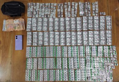 Polresta Cirebon ringkus pria Astanajapura dengan ratusan obat keras ilegal.