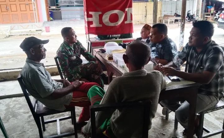 Sertu Iskandar Muda Babinsa Koramil 04/Bendahara Bangun Komunikasi Yang Baik Dengan Wilayah Binaan