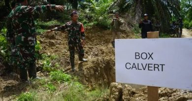 Tinjau Hasil Pemasangan Box Culvert Di Lokasi Pembangunan, Ini Kata Dan Satgas TMMD Aceh Tamiang