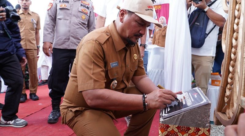 Bupati Aceh Tamiang Resmikan Huntara Karyawan PT. PPP dan PT. Sri Kuala
