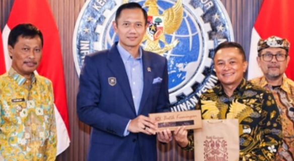 AHY Menyatakan Kesiapanya Mendukung Langkah Pembangunan Kawasan Kunci Bersama.