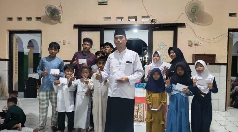 Muharram Menggema di Karangsuwung, Ratusan Jamaah Al Falah Tumpah Ruah Ikuti Pawai Obor 1448 H