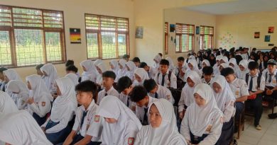 Penuh Bahagia Pelepasan Siswa- Siswi SMPN 2 Karamatmulya berjalan sukses.