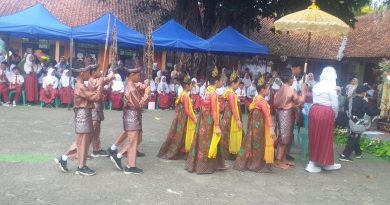 Perpisahan & Kenaikan kls SDN 1 Sukaresik Berlangsung Hidmat dan meriah