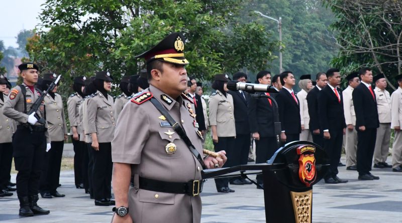 Peringati Hari Bhayangkara ke-80, Polresta Cirebon Gelar Ziarah dan Tabur Bunga di TMP Cakrabuana