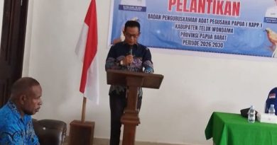 Pelantikan Pengurus Kamar Adat Pengusaha Papua Teluk Wondama, Wabup Antonius Marani: Mari Bangun Daerah dengan Tulus dan Bermartabat