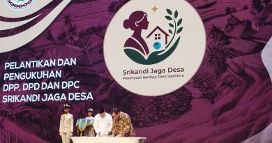Mandat Baru dari Djakarta Theater: Srikandi Dan Mata Siber Menjaga Gizi dan Kas Desa