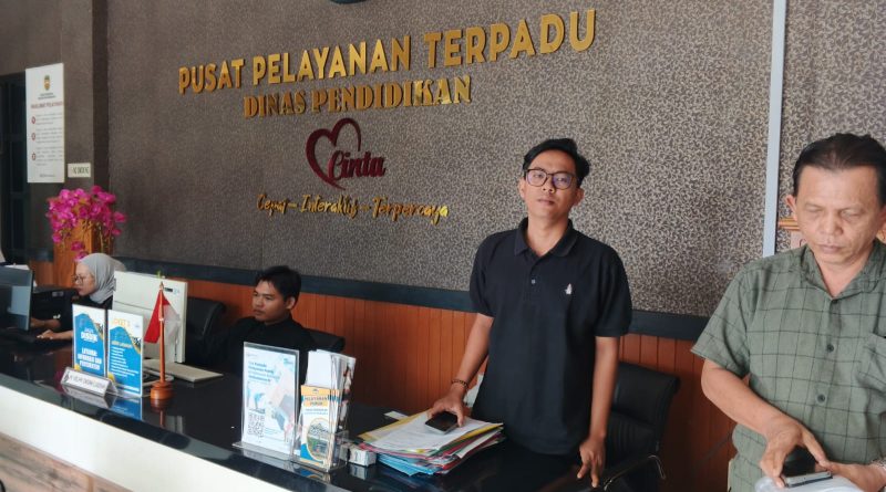 Diduga Disdik Purwakarta Tak Transparan Mengelola Dana APBD 2024TAKUT DOSANYA TERUNGKAP,LUMPAT DARI AWAK MEDIA