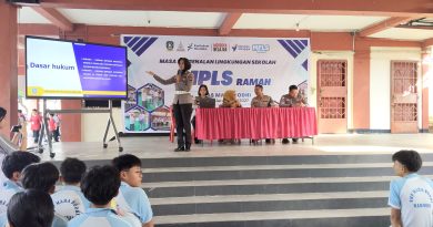 SMAS Mahabodhi Mengundang Satlantas Polres Karimun Edukasi Pelajar Lewat Police Goes To School 