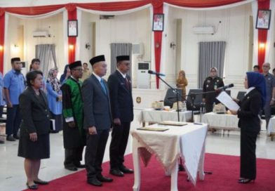 Wali Kota Palopo Lantik Pj Sekda dan Direktur Perumda Tirta Mangkaluku, Fokus Tingkatkan Pelayanan Publik