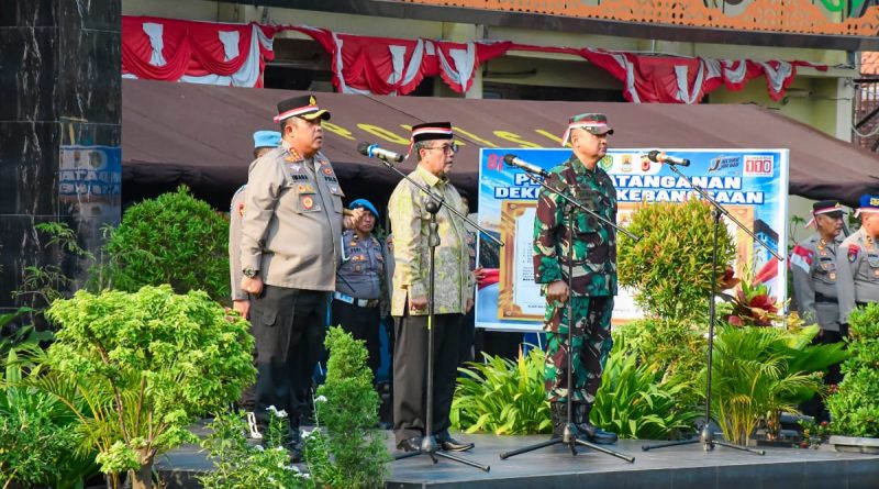 Apel Kebangsaan Jaga Rawat Jawa Barat, Kapolresta Cirebon Ajak Seluruh Elemen Bersatu Jaga dan Rawat Kabupaten Cirebon