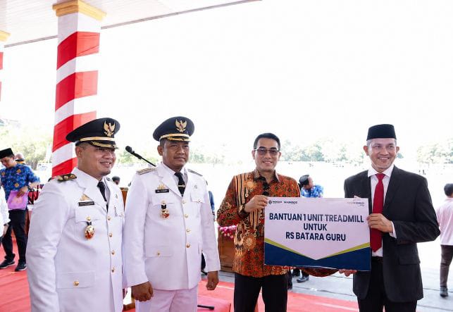 HUT ke-81 RI, MDA Salurkan Bantuan Kesehatan dan Peralatan Usaha untuk Masyarakat Luwu