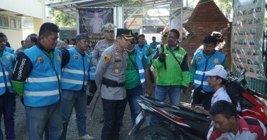 Usai Apel, Polres Cirebon Kota Resmikan Cuci Motor dan Bengkel Gratis untuk Ojol