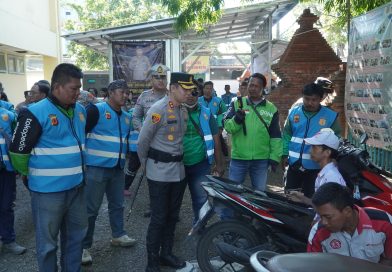 Usai Apel, Polres Cirebon Kota Resmikan Cuci Motor dan Bengkel Gratis untuk Ojol