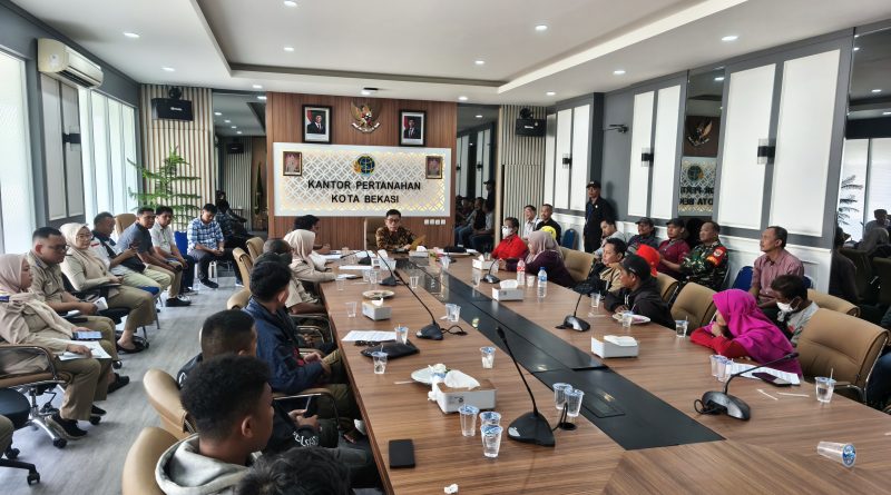 LSM SOMASI Salut Sikap Tegas Kepala Kantah Kota Bekasi Tangani Sengketa Tanah   