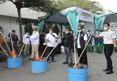 Kejari Kota Bekasi Musnahkan Barang Bukti 97 Perkara, Narkotika hingga 77 Ribu Obat Terlarang Dimusnahkan   