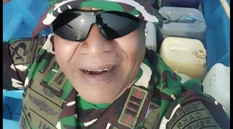 Air Harapan Di Tengah Pulau : Koramil Geser Hadir Di Tengah Kesulitan Rakyat