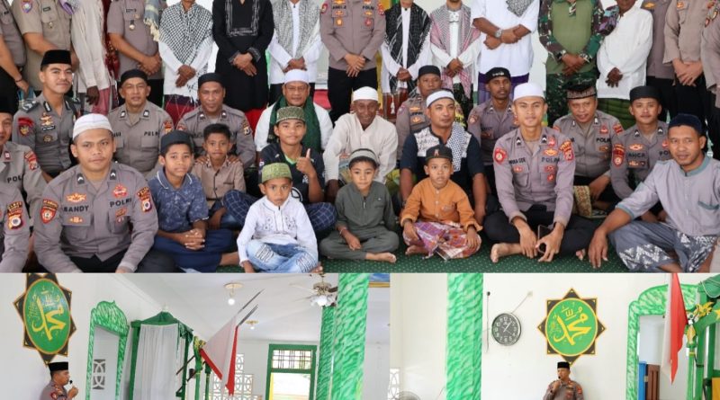 Kapolres Buru Gelar Jumat Keliling di Masjid An-Nur Jikumerasa, Ajak Masyarakat Jaga Kamtibmas dan Manfaatkan Layanan 110