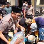 Bantu Warga Terdampak Kekeringan, Polres Kuningan Salurkan Air Bersih ke Desa Hantara