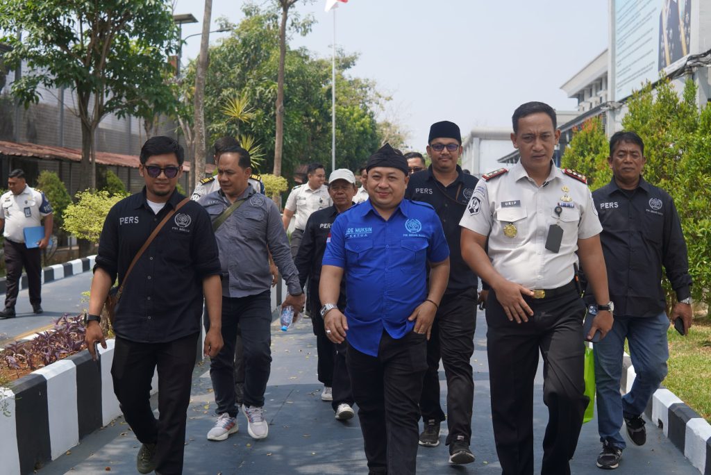 PWI Bekasi Raya Kunjungi Lapas Cikarang, Apresiasi Pembinaan Warga Binaan dan Inovasi LALAKON