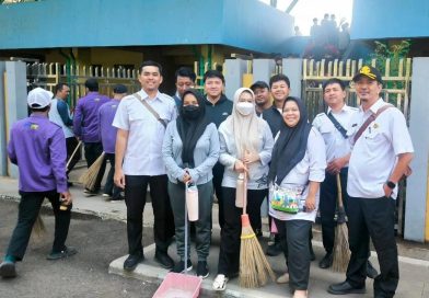 Sekretariat DPRD Kota Cirebon Ikuti Kerja Bakti Massal di Kawasan Stadion Utama Bima