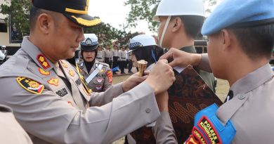 Kapolres Kuningan Pimpin Apel Operasi Patuh Lodaya 2026, Tekankan Keselamatan Berlalu LintasKUNINGAN