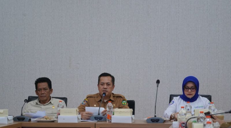 Sekda Luwu Minta Hasil Evaluasi Pelayanan Kesehatan Ditindaklanjuti, Bukan Sekadar Dibahas