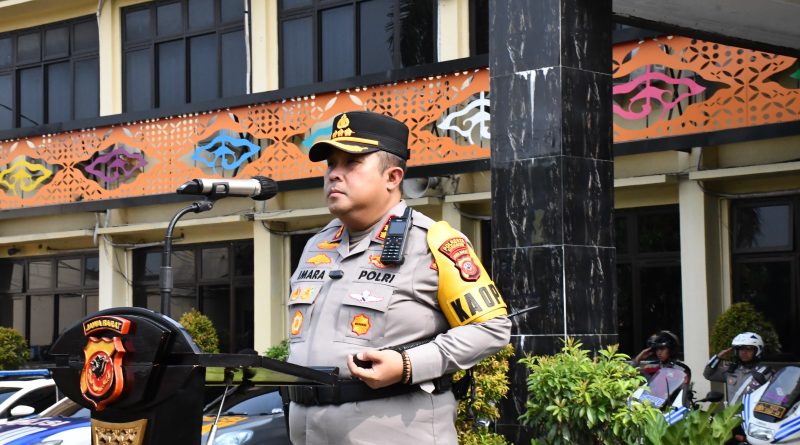 Sayangi Diri dan Keluarga, Kapolresta Cirebon Ajak Masyarakat Tertib Berlalu Lintas