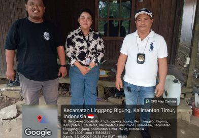PROYEK DRAINASE Rp947 JUTA DI KUTAI BARAT DISOROT: PAPAN PROYEK TAK TERPASANG, MATERIAL MENUMPUK DI TENGAH JALAN, PEMENANG TENDER PENAWARAN TERTINGGI!