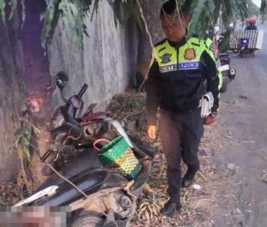 Respon Cepat Satlantas Polres Cirebon Kota ,Tangani Kecelakaqn Tunggal di Mundu.