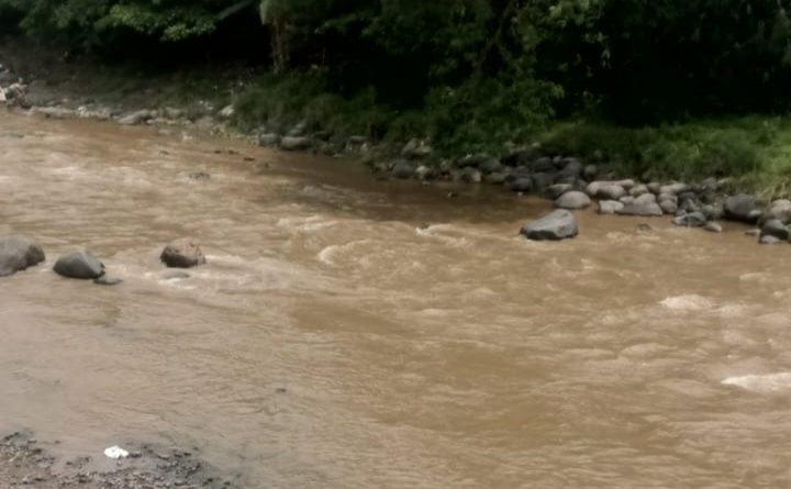DARURAT EKOLOGIS! SUNGAI CIKANIKI JADI KUBANGAN LUMPUR, DIDUGA ULAH TAMBANG EMAS ILEGAL GUNUNG PONGKOR MEDIA K-PK MINTA KAPOLRI & KAPOLRES BOGOR TURUN TANGAN!
