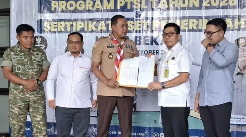 Kantah Kota Bekasi Serahkan 600 Sertipikat PTSL 2026, Puluhan Aset Pemkot Diperkuat Legalitasnya   