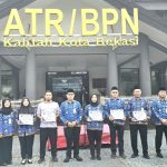 Enam Pegawai BPN Kota Bekasi Terima Penghargaan, Dorong Pelayanan Pertanahan Lebih Baik