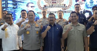 Cipta/Humpro DPRD Kota Bandung, Wakil Ketua I DPRD Kota Bandung, H. Toni Wijaya, S.E., S.H., menghadiri peluncuran aplikasi INTI KRESNA, di Aula Polrestabes Bandung, Kamis, 8 Oktober 2026.